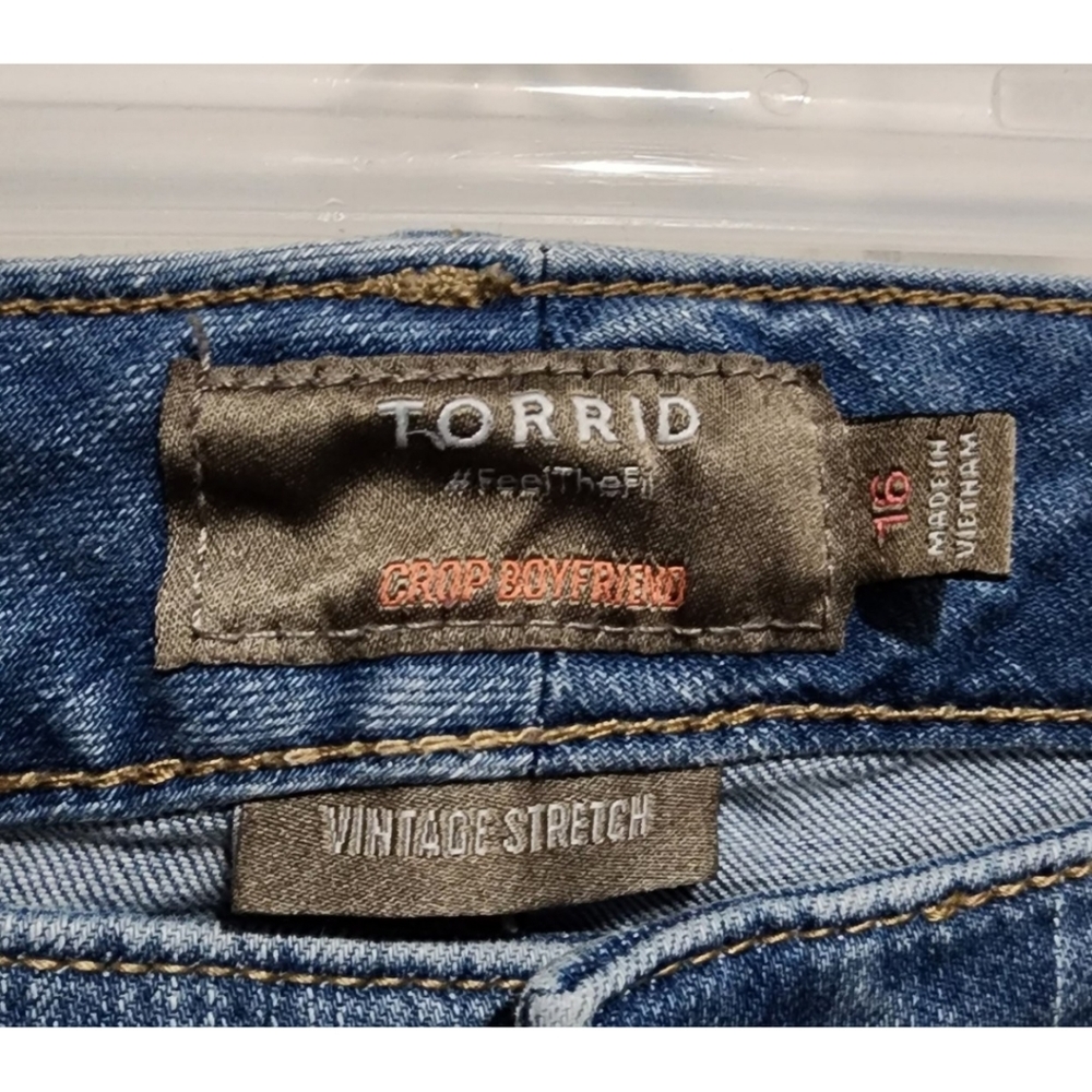 Torrid boyfriend crop jeans Size 16 vintage stretch womens cropped - Picture 2 of 4